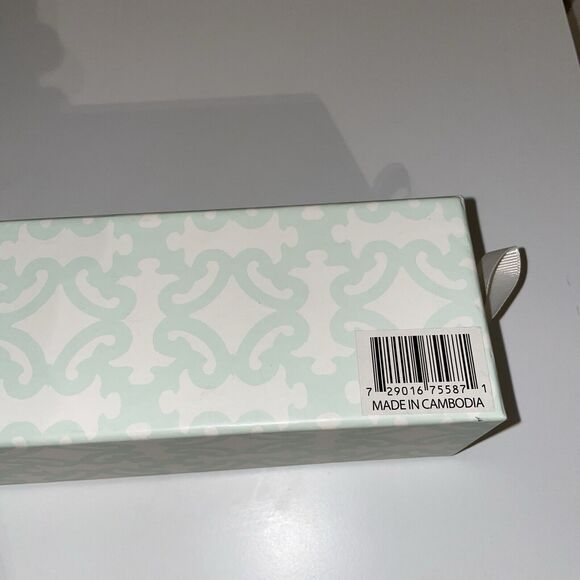 Belle Madison Drawer Liners 8 Liners Fresh Linen Scented 18 x 24 - Can Resize - Picture 6 of 6